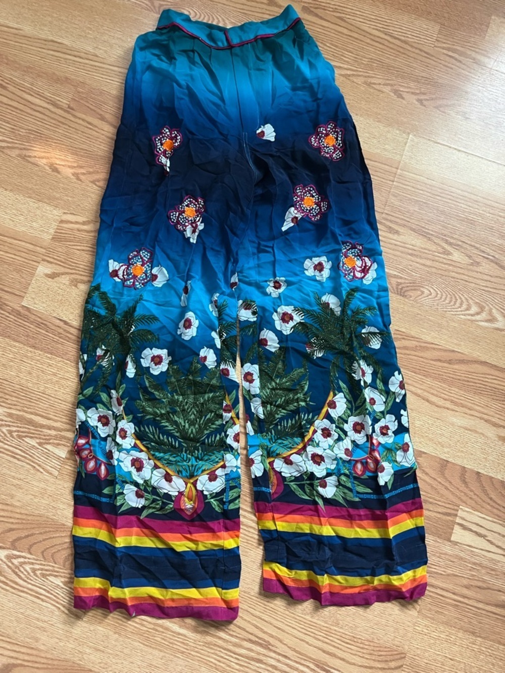 TAJ by Sabrina Crippa Embroidered Wide Leg Floral Pants Size Small NWT
